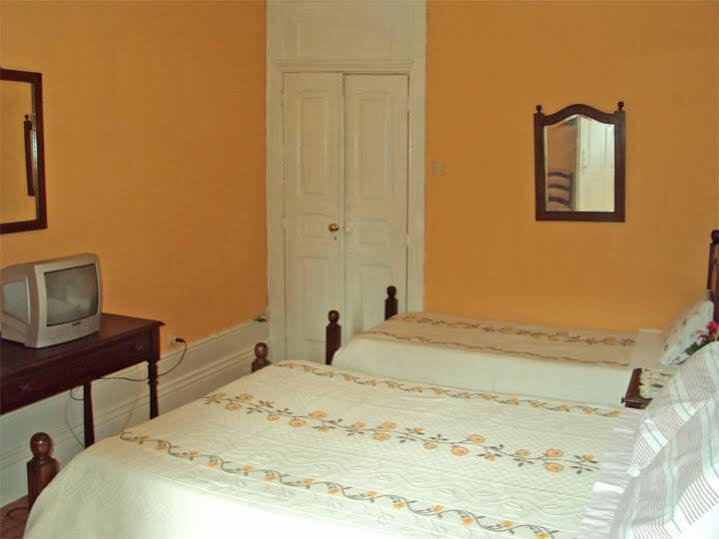 Lira Guest House B&B Porto Ngoại thất bức ảnh